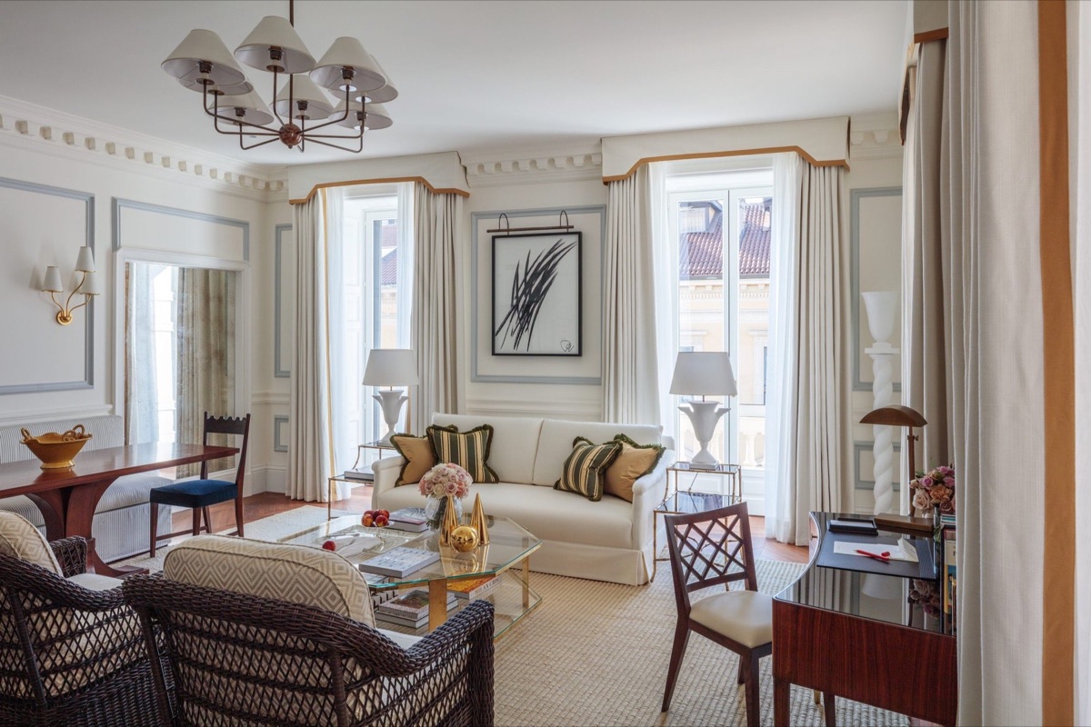 Rocco Forte House – photograph 1 of 31 by Clive Nichols